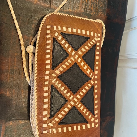 Vintage New Boho Diamond Pattern hand stitched Leather crossbody Bag purse - Picture 8 of 16